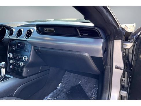 Used 2020 Ford Mustang GT RWD image 17