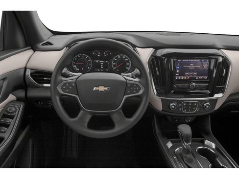 Used 2024 Chevrolet Traverse LT AWD/4WD image 4