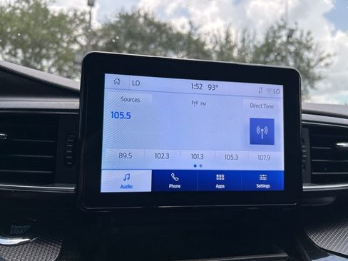 Used 2023 Ford Explorer ST image 26