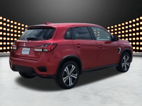 Used 2025 Mitsubishi Outlander Sport SE AWD/4WD image 8