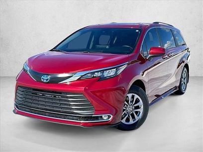 Used 2024 Toyota Sienna XLE