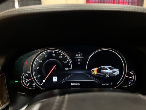 Used 2018 BMW 740i image 24