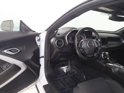 Used 2021 Chevrolet Camaro LT RWD image 47