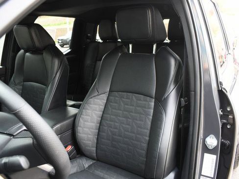 Certified 2024 Toyota Tacoma TRD Sport w/ TRD Sport Premium Package image 17