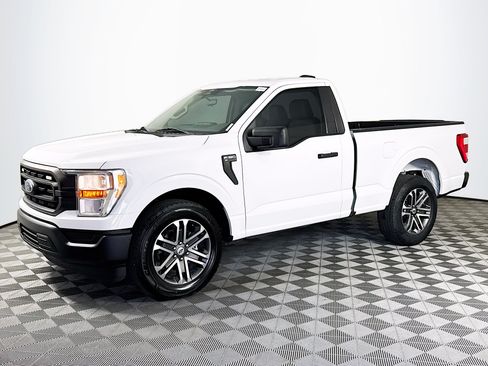 Used 2022 Ford F150 XL w/ Trailer Tow Package RWD image 4