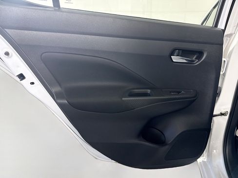 Used 2021 Nissan Versa SV image 26