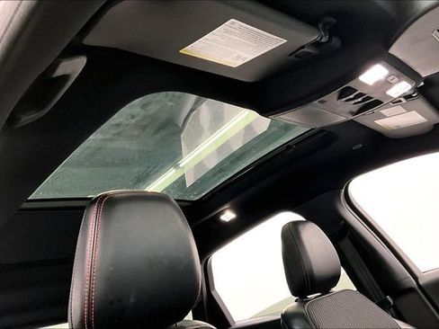 Used 2023 Ford Escape ST-Line Elite image 18