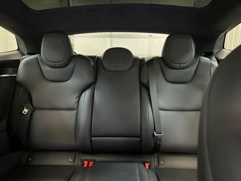 Used 2021 Tesla Model S Plaid image 14