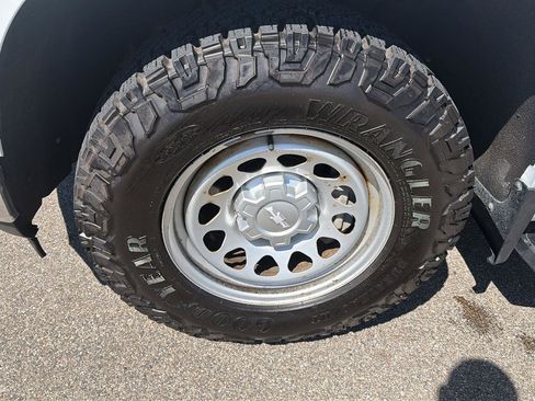 Used 2020 Chevrolet Silverado 1500 W/T w/ WT Convenience Package AWD/4WD image 10