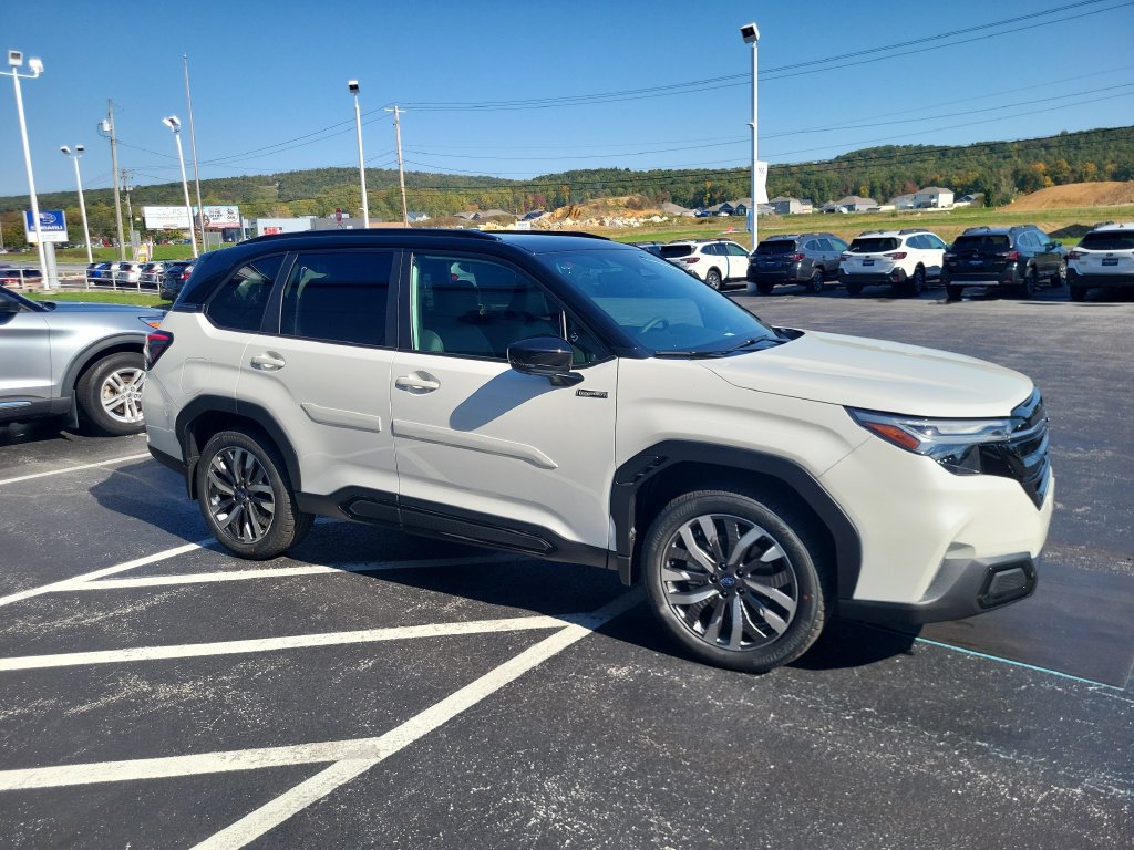 New 2026 Subaru Forester Touring AWD/4WD image 5
