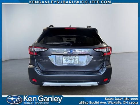 Certified 2025 Subaru Outback Limited AWD/4WD image 4