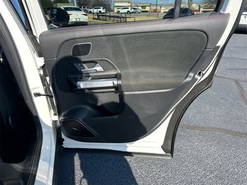 Used 2023 Mercedes-Benz EQB 250+ image 16