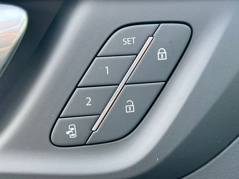 New 2026 Buick Enclave Preferred w/ Power Package image 17