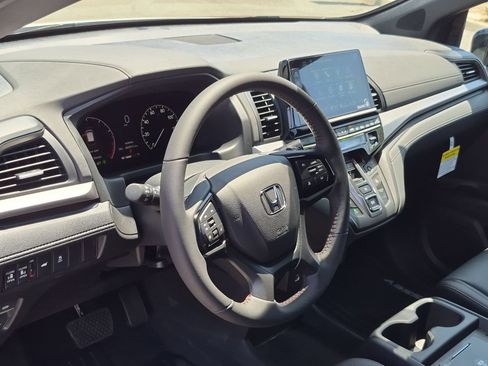 New 2026 Honda Odyssey Sport-L image 2