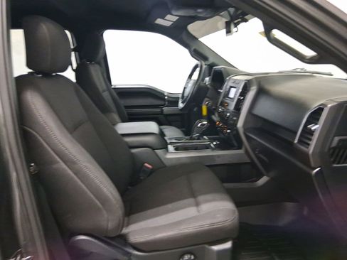 Used 2018 Ford F150 XLT w/ Equipment Group 301A Mid AWD/4WD image 18