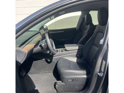 Used 2025 Tesla Model Y Long Range AWD/4WD image 5