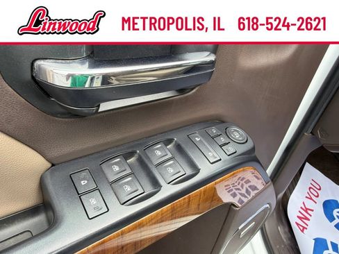 Used 2017 GMC Sierra 1500 SLT w/ SLT Premium Package AWD/4WD image 15