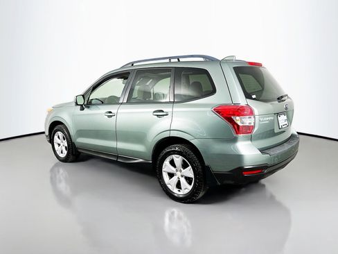 Used 2016 Subaru Forester 2.5i Premium AWD/4WD image 5
