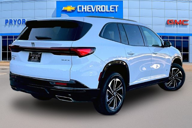 Used 2026 Buick Enclave Sport Touring FWD image 5