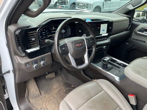 Used 2024 GMC Sierra 1500 SLT w/ SLT Premium Plus Package image 6