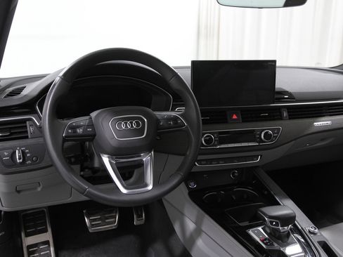 Used 2023 Audi A4 2.0T Premium Plus image 6