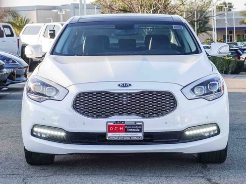 Used 2017 Kia K900 Luxury image 2