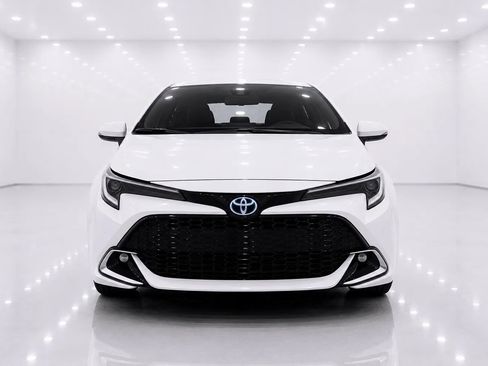Used 2024 Toyota Corolla XSE FWD image 8