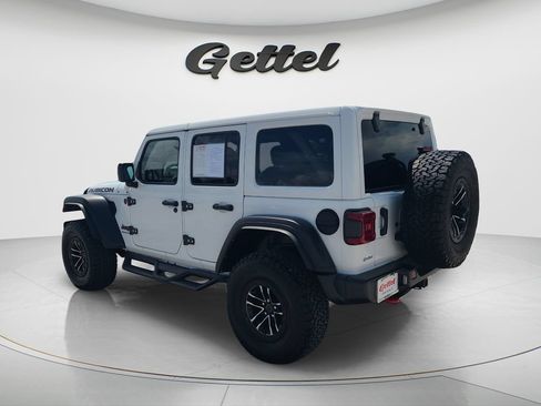 Used 2025 Jeep Wrangler Unlimited Rubicon w/ XTREMEE 35" Tire Package AWD/4WD image 7