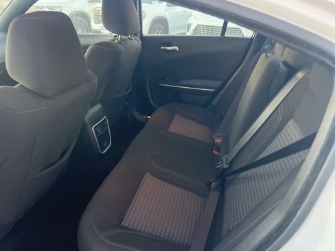 Used 2023 Dodge Charger SXT image 6