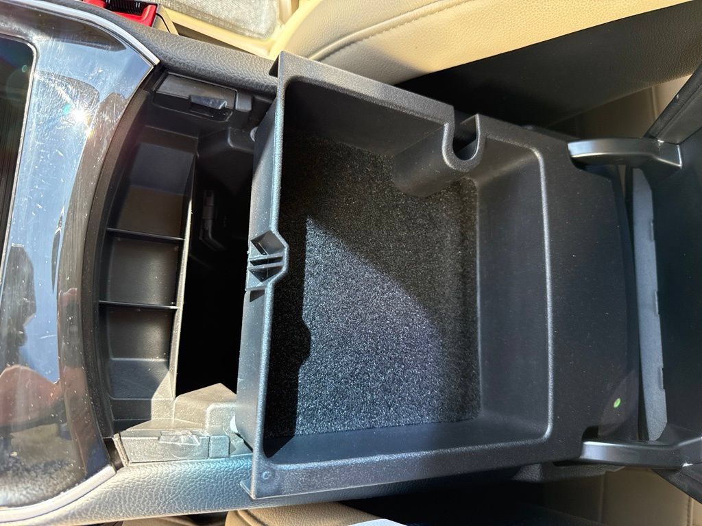 Used 2019 Ford Edge SEL w/ Equipment Group 201A AWD/4WD image 19