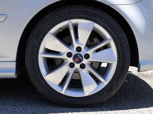 Used 2010 Saab 9-3 Aero w/ Aero Premium Package image 31