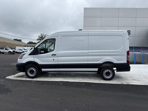 New 2026 Ford Transit 250 148 Medium Roof w/ Load Area Protection Package RWD image 6