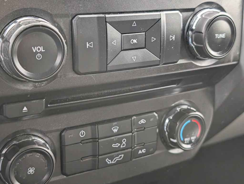 Used 2018 Ford F150 XLT AWD/4WD image 16