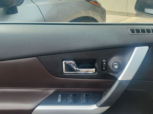 Used 2013 Ford Edge Limited image 13