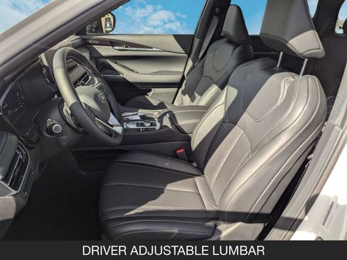 Used 2025 INFINITI QX60 Sensory image 12