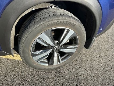 Used 2022 Nissan Rogue Platinum w/ Head-Up Display Package image 8