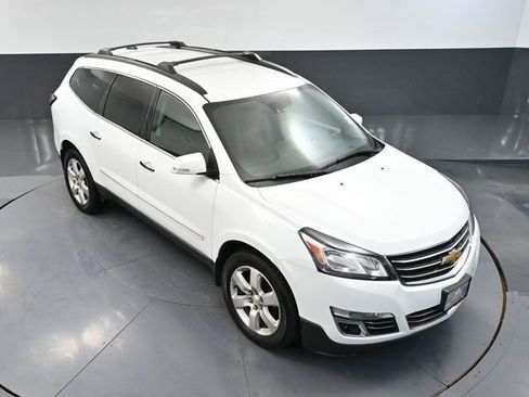Used 2017 Chevrolet Traverse Premier image 60