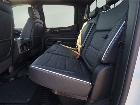 New 2026 GMC Sierra 1500 AT4X image 32