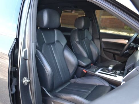 Used 2018 Audi SQ5 Prestige AWD/4WD image 27