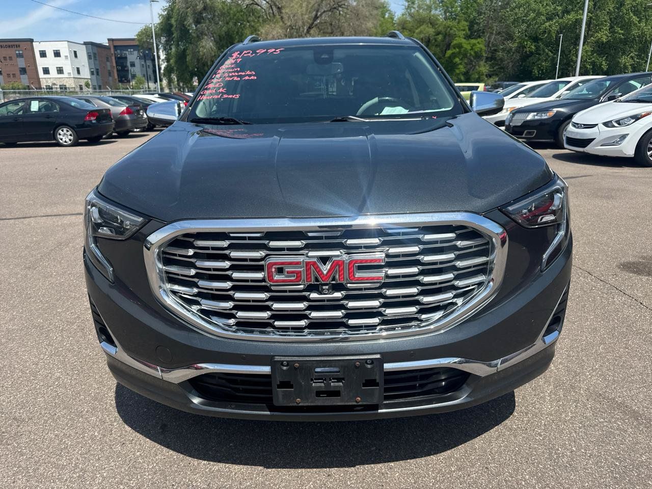Used 2019 GMC Terrain Denali w/ Advanced Safety Package AWD/4WD image 2