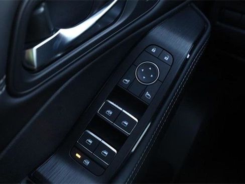 Used 2023 Nissan Rogue SL w/ SL Premium Package image 20