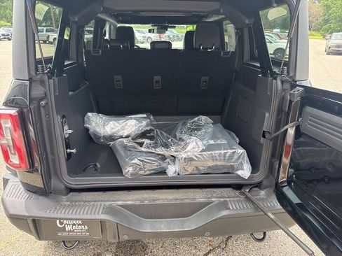 New 2025 Ford Bronco Badlands AWD/4WD image 18