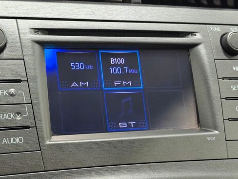 Used 2013 Toyota Prius Two image 7