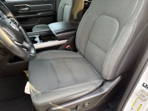 Used 2023 RAM 1500 Big Horn AWD/4WD image 11