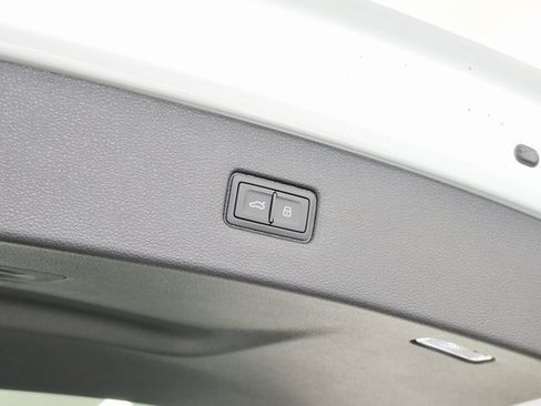 New 2026 Audi Q7 3.0T Premium Plus image 17