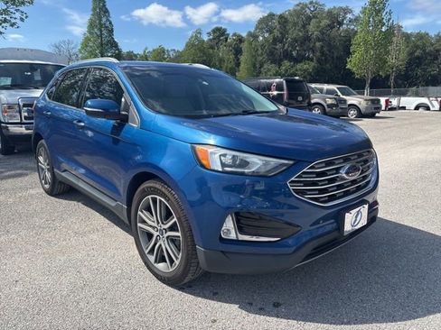 Used 2020 Ford Edge Titanium image 3