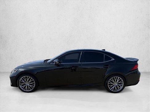 Used 2018 Lexus IS 300 w/ Accessory Package RWD image 9