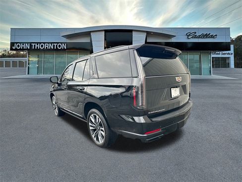 Used 2025 Cadillac Escalade Sport Platinum image 7