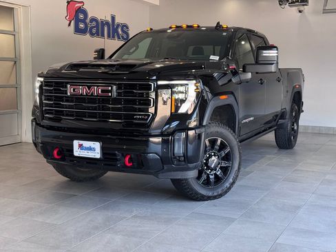 Certified 2024 GMC Sierra 2500 AT4 w/ AT4 Premium Plus Package AWD/4WD image 2