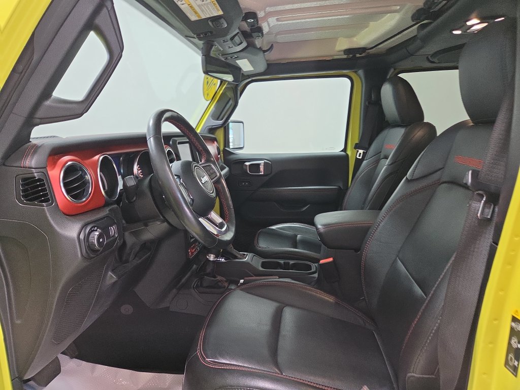 Used 2023 Jeep Wrangler Unlimited Rubicon w/ Cold Weather Group AWD/4WD image 26